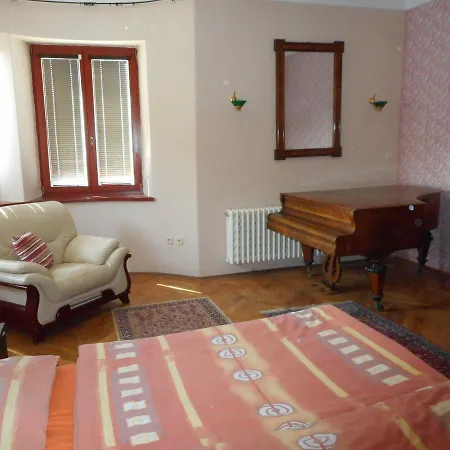 Apartman Dobra Nadeje Uherske Hradiste Exterior photo